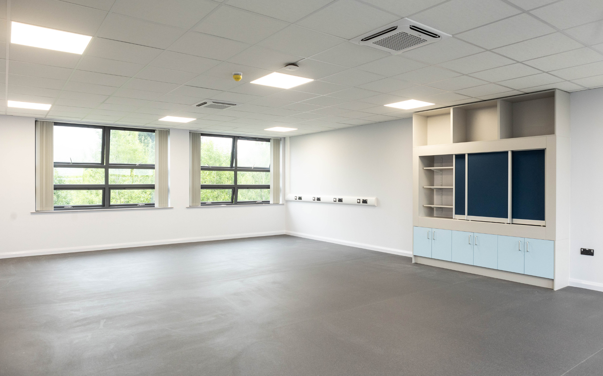 St. Mogue's College (5)